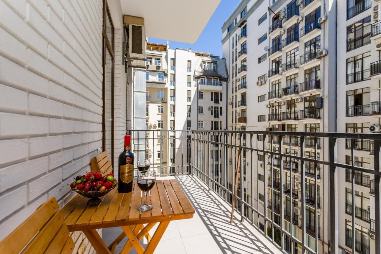 New! - Downtown Apartment Tbilisi Exterior photo